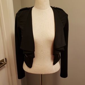 Black long sleeve blazer